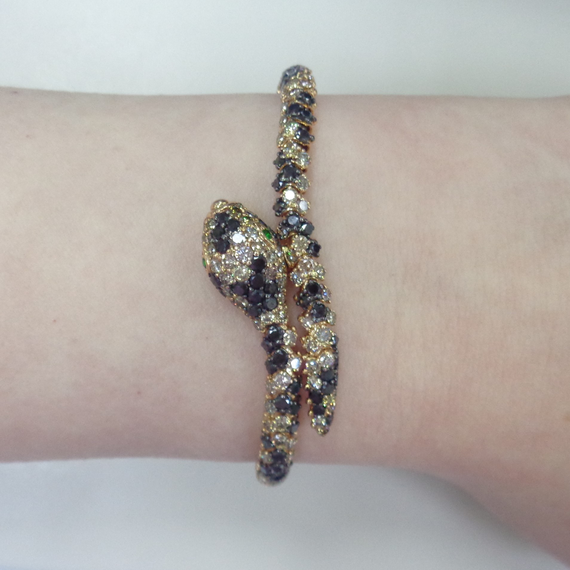 10111-000147 Браслет (Au 750)